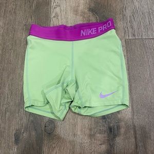 Nike spandex